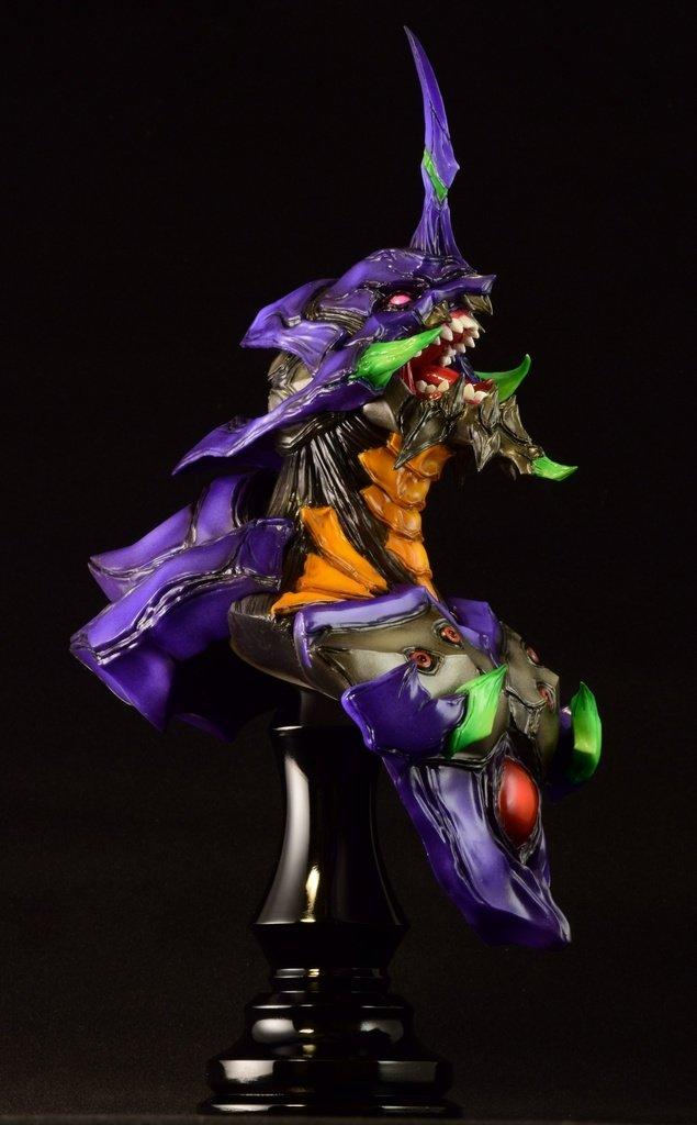 EVA Berserk - EVA 01 Bust - Image 4
