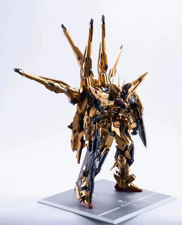 Evolution MG 1/100 Day Breaker Model Kit - Image 3
