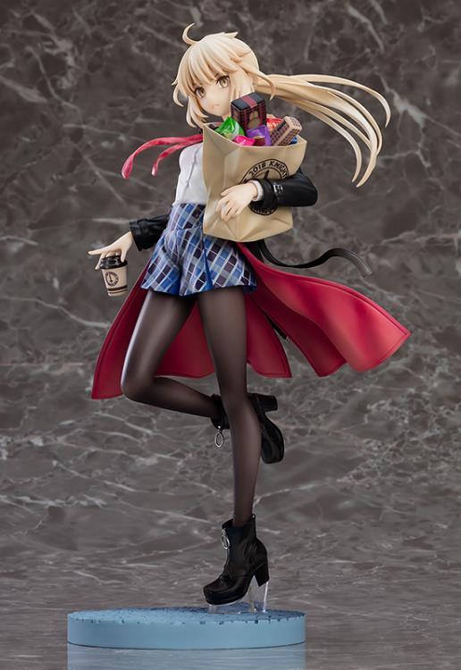 Fate/Grand Order Saber Alter (Altria Pendragon) Heroic Spirit Traveling Outfit 1/7 Scale Figure - Image 5