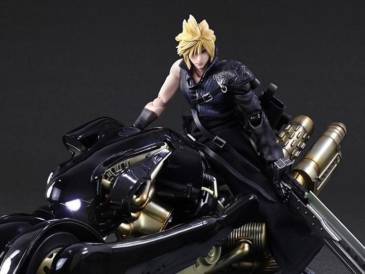Final Fantasy VII: Advent Children Play Arts Kai Cloud Strife and Fenrir