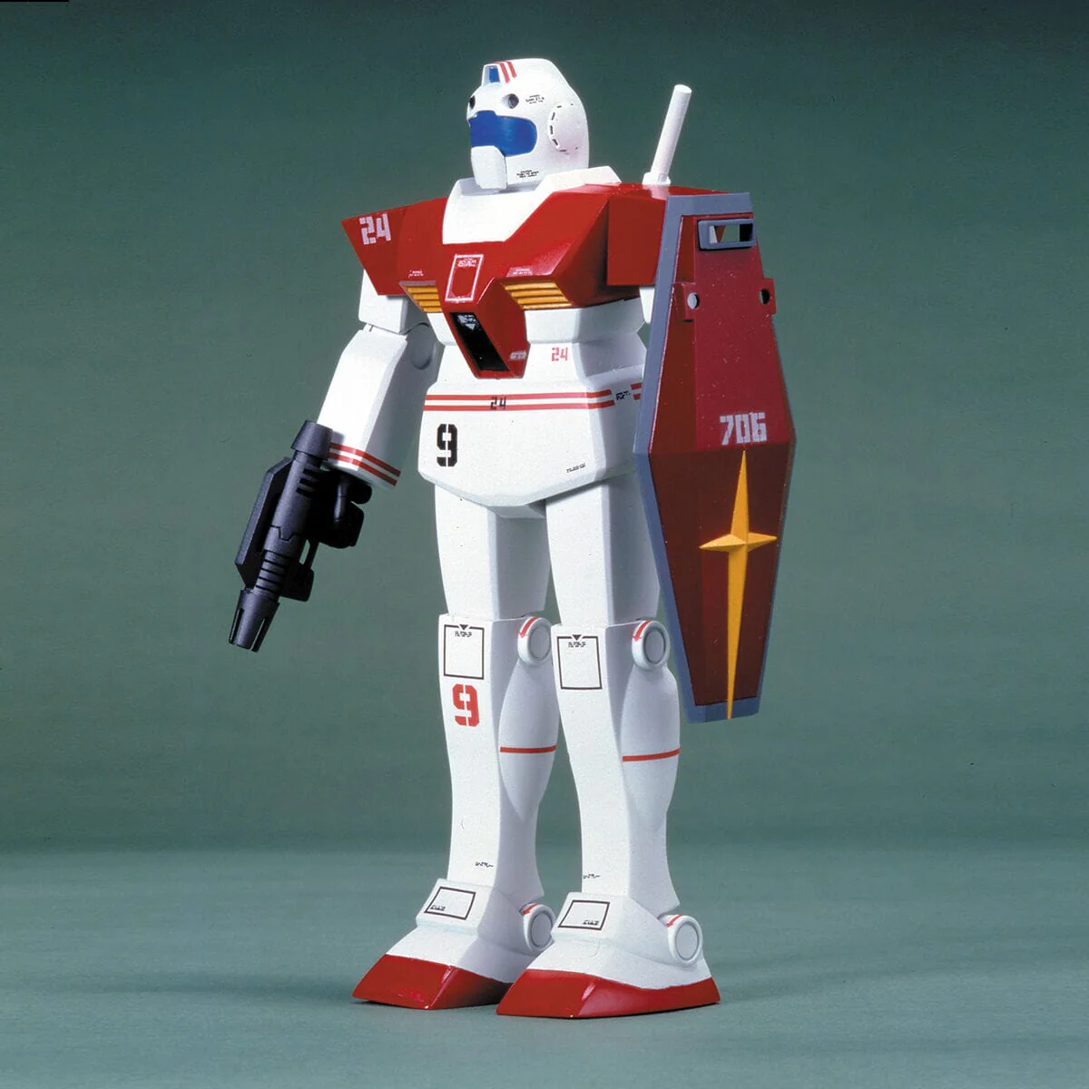First Gundam 1/100 RGM-79 GM (Real Type) - Image 3
