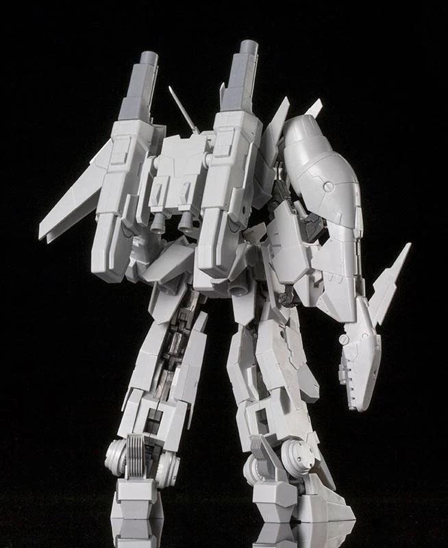 FRAME ARMS KOBOLD + STRAUSS ARMOR SET (VER F.M.E.) PLASTIC MODEL KIT - Image 8