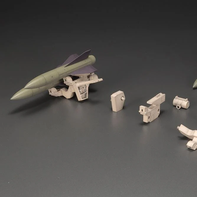 Frame Arms S12 Type 32 Model 3 Gourai (Improved Hawk Ver.) 1/100 Scale Model Kit - Image 12