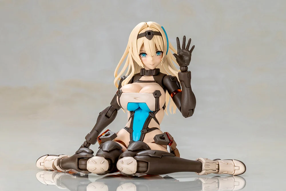 Front Mission Zenith Girl Model Kit - Image 13