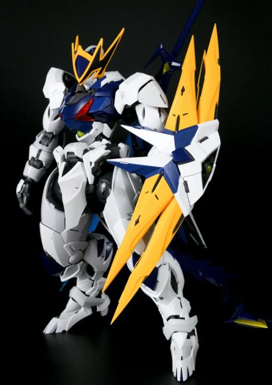 Frosty Cat 1/20 Scale Model Kit - Image 2