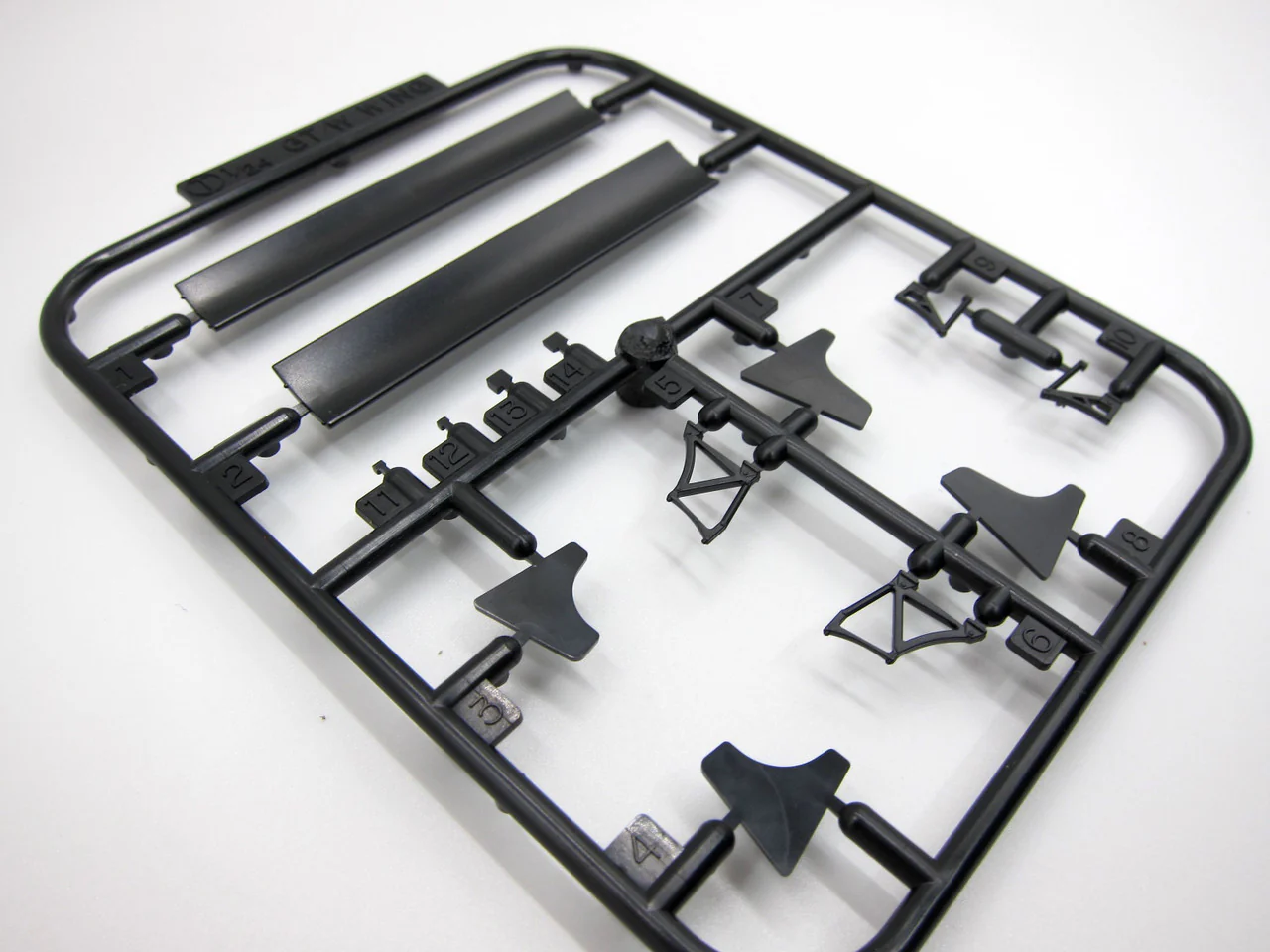 Fujimi 1/24 ID-322 Mitsubishi Lancer Evolution VIII GSR (w/GT-W Wing) - Image 3