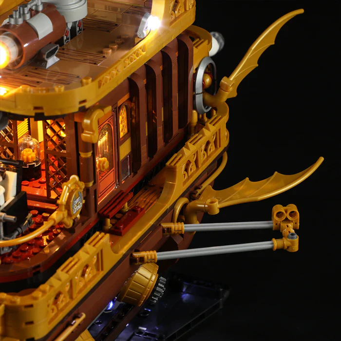 Funwhole F9014 Steampunk Airship Light Catcher - Image 12