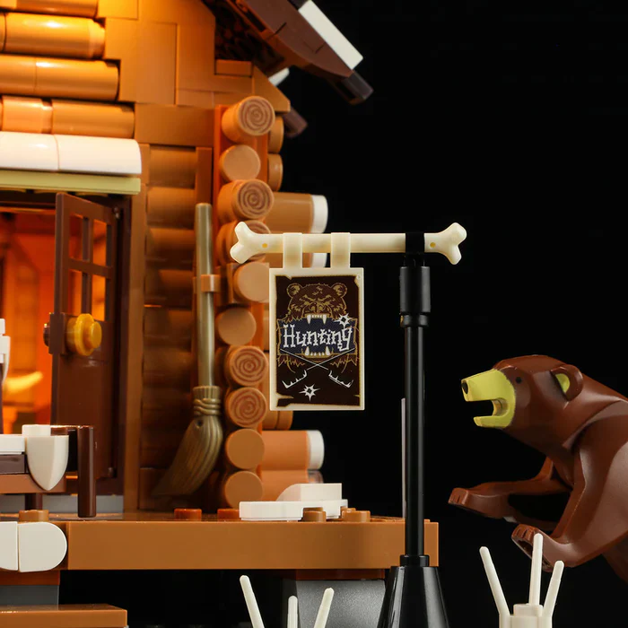Funwhole F9018 Hunting Cabin - Image 11