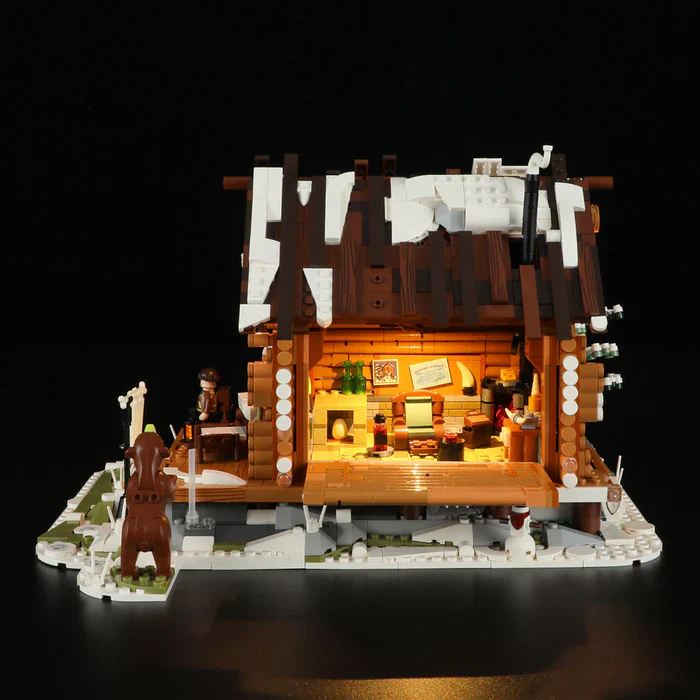 Funwhole F9018 Hunting Cabin - Image 4