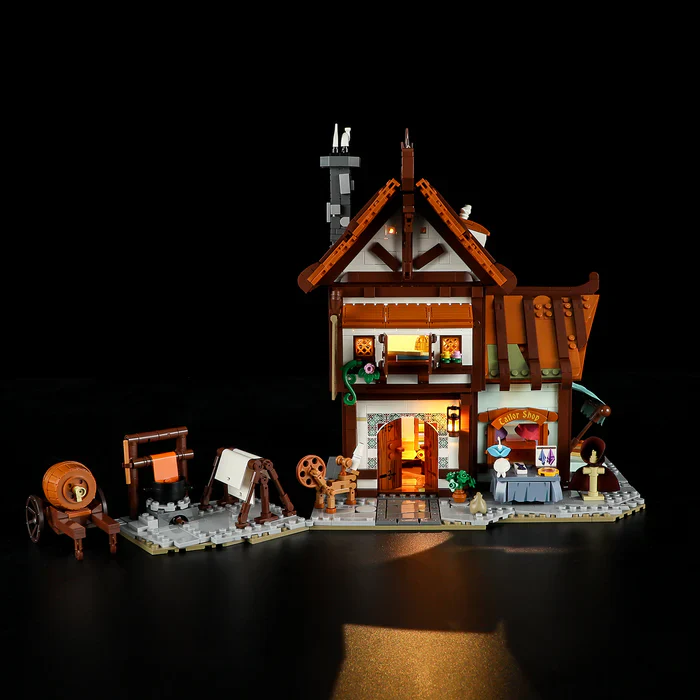 Funwhole F9038 Medieval Tailor Shop - Image 3
