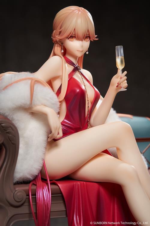 Girls' Frontline OTs-14 (Ruler of the Banquet Ver.) 1/7 Scale Figure (With Bonus) - Image 9