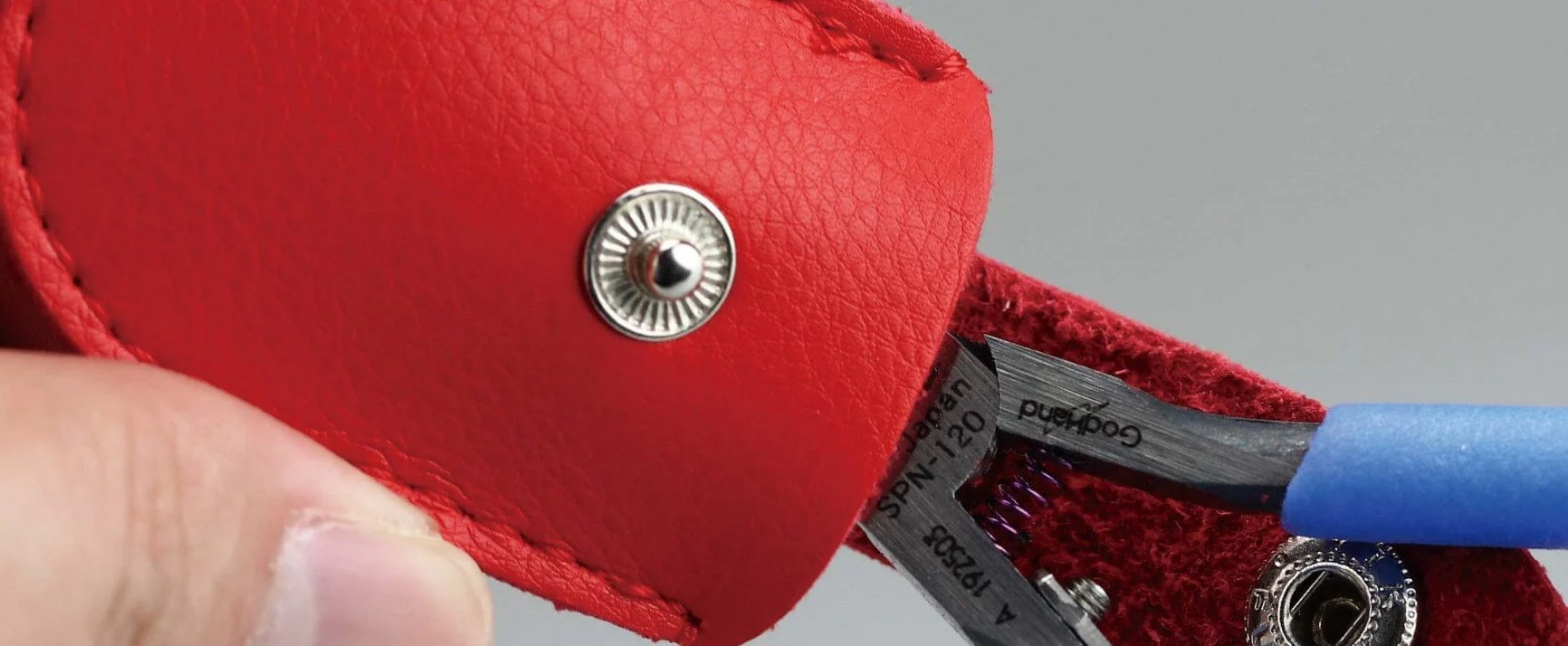 GodHand NC1-HR Nipper Cap with Snap Button Red - Image 3