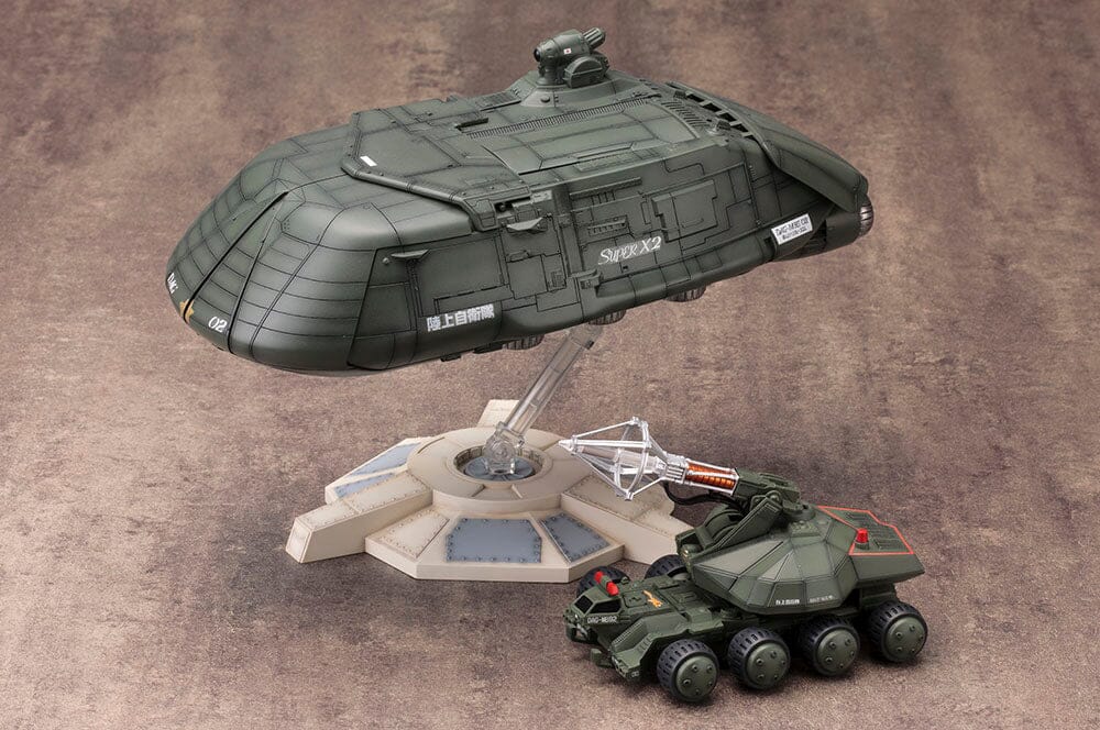 Godzilla Vs. Biollante Super X2 Model Kit (Reissue) - Image 2