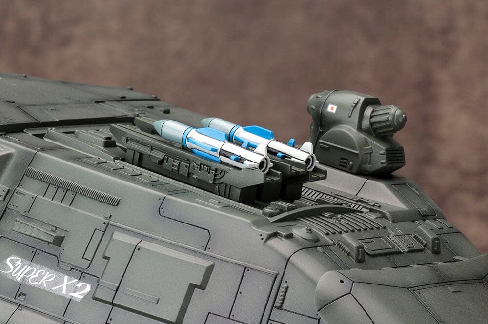 Godzilla Vs. Biollante Super X2 Model Kit (Reissue) - Image 5