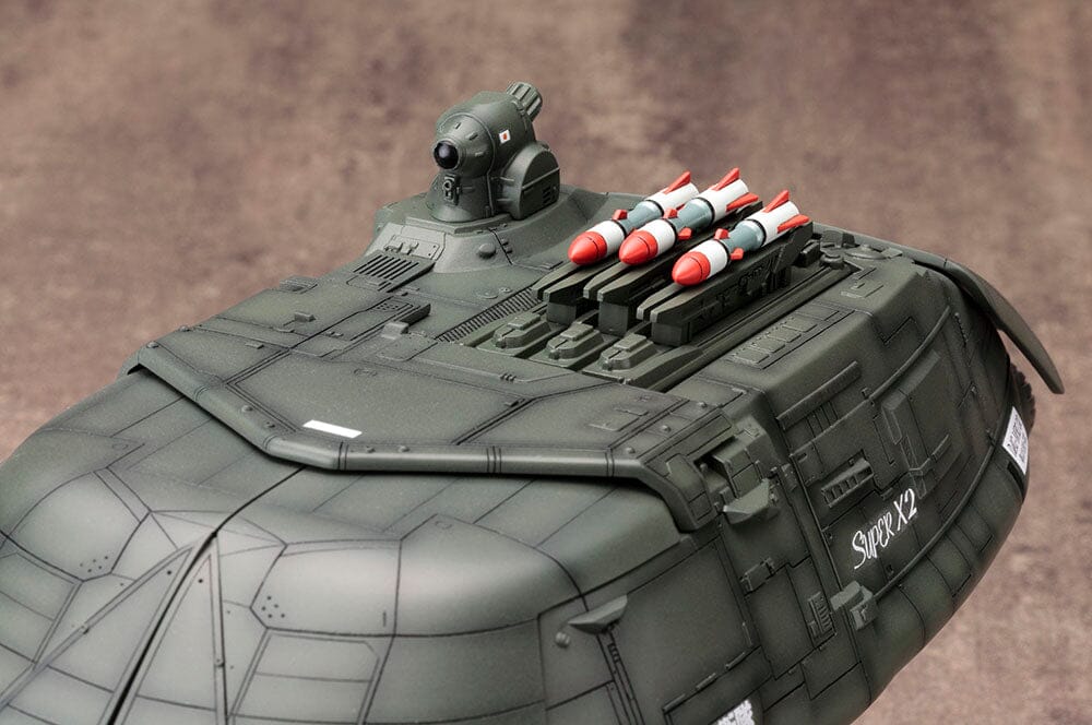 Godzilla Vs. Biollante Super X2 Model Kit (Reissue) - Image 6