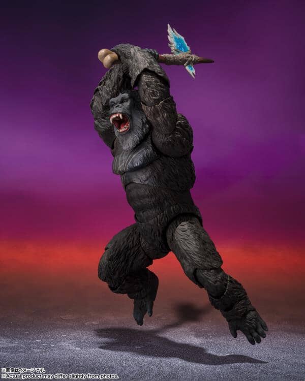 Godzilla x Kong The New Empire S.H.MonsterArts Kong - Image 6