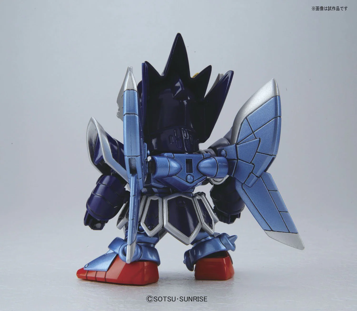 Gundam Legend BB #393 Knight Gundam (Full Armor) Model Kit - Image 4