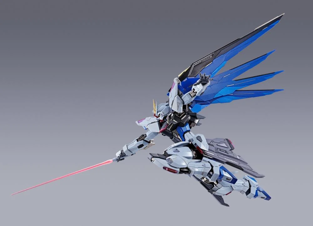 Mobile Suit Gundam SEED Metal Build Freedom Concept 2 Action Figure - Image 5