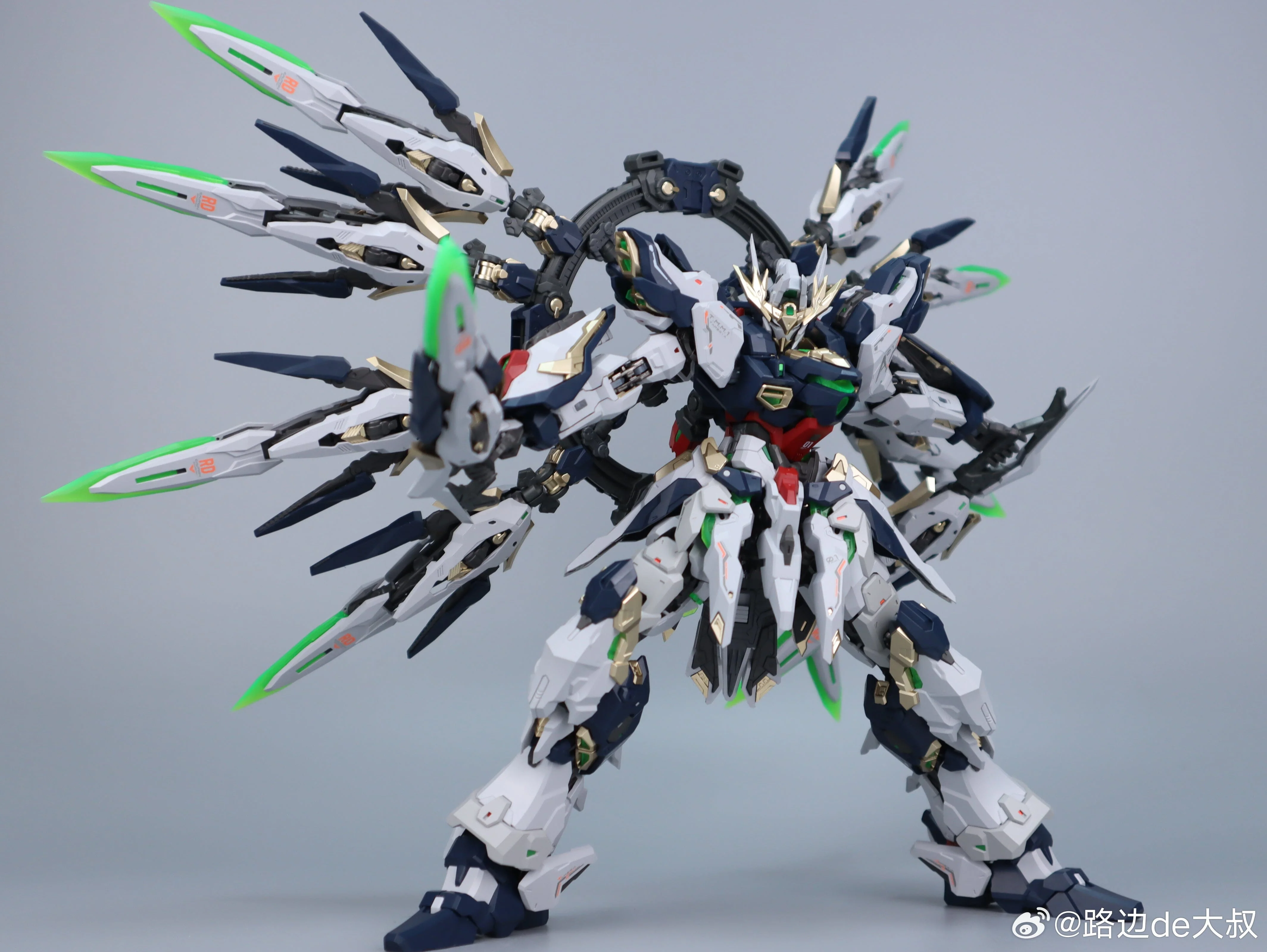 Wanxiangjubian Model 1/100 MG Tactical Machine Apocalypse Model Kit - Image 4