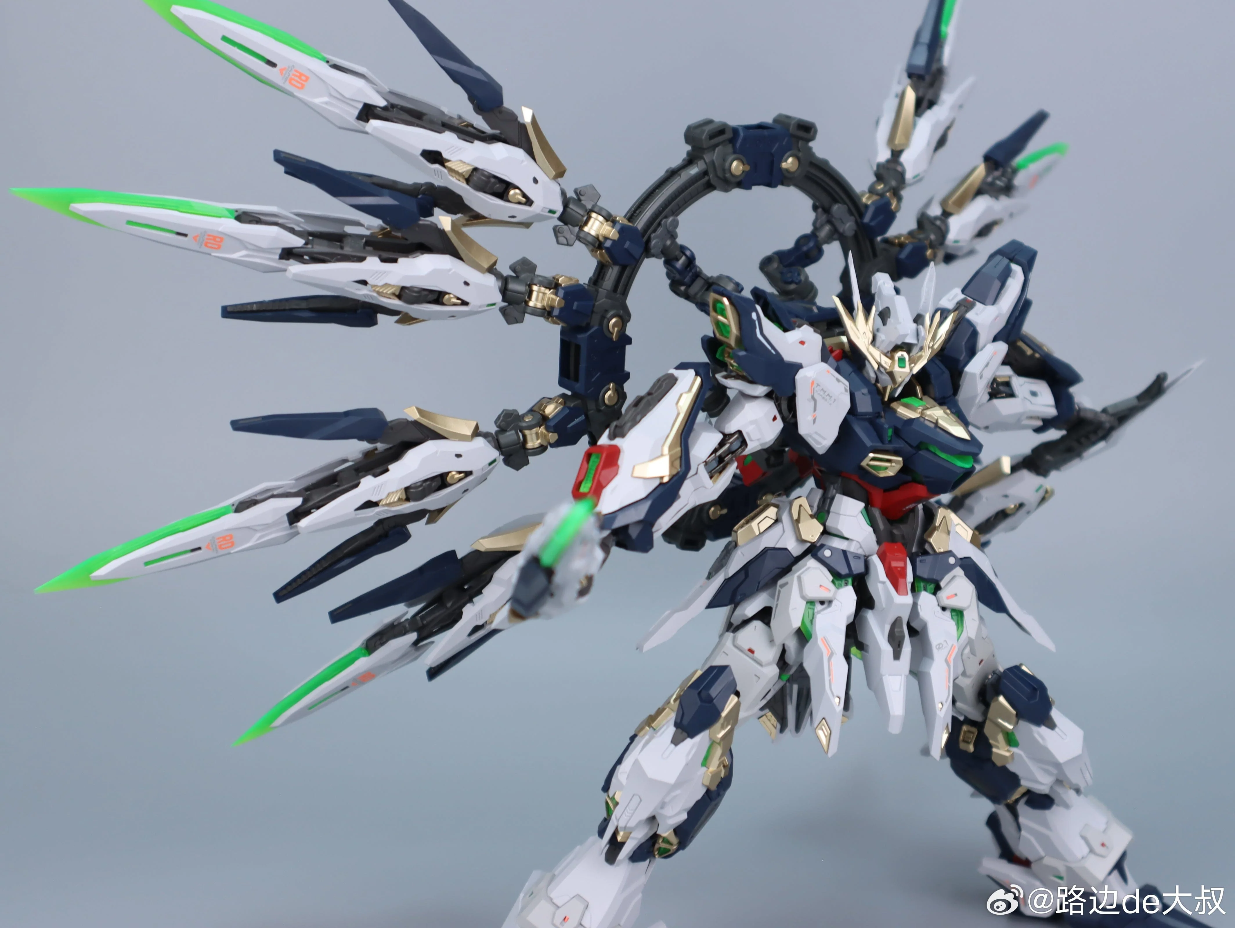 Wanxiangjubian Model 1/100 MG Tactical Machine Apocalypse Model Kit - Image 6
