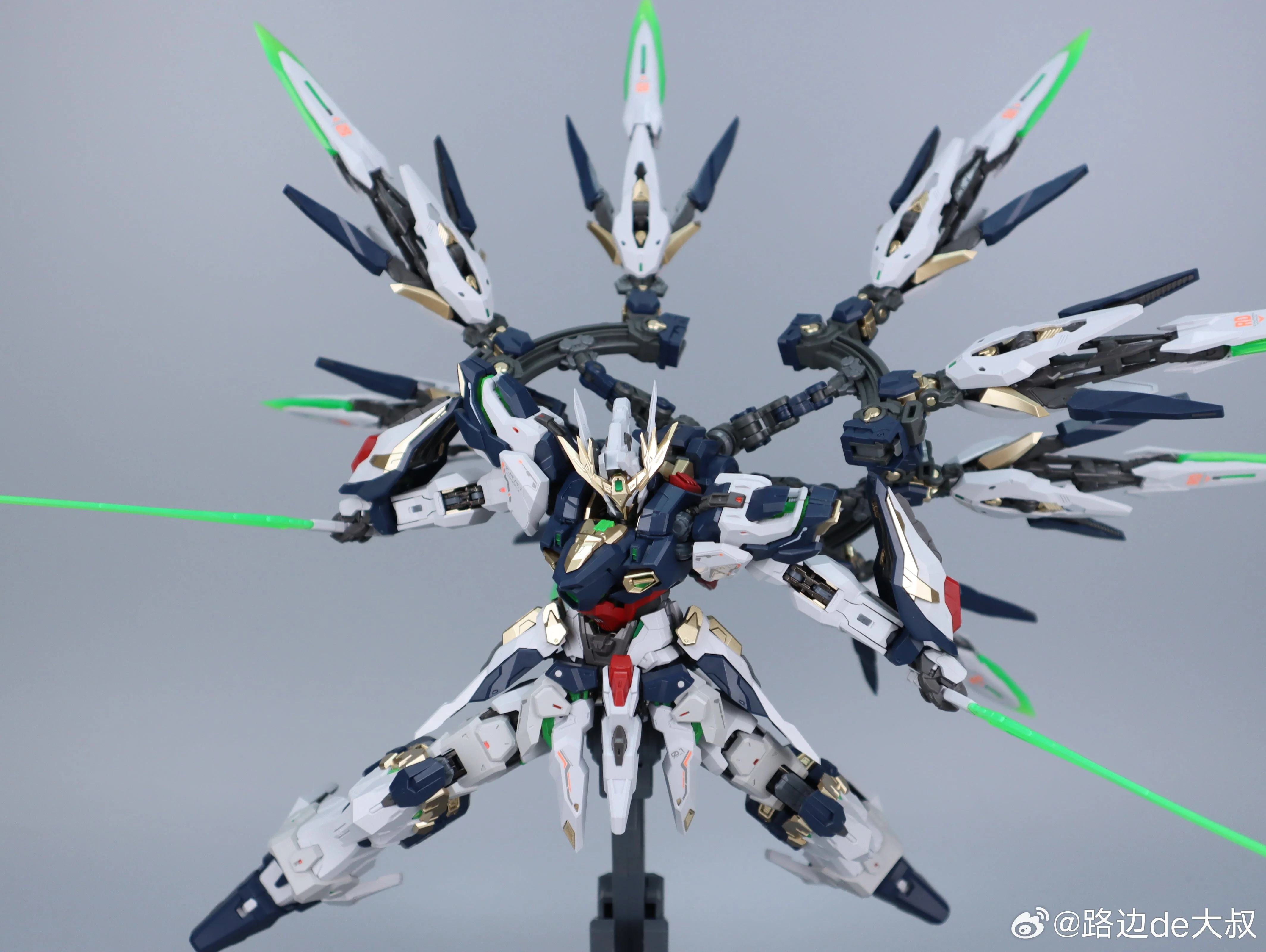 Wanxiangjubian Model 1/100 MG Tactical Machine Apocalypse Model Kit - Image 7