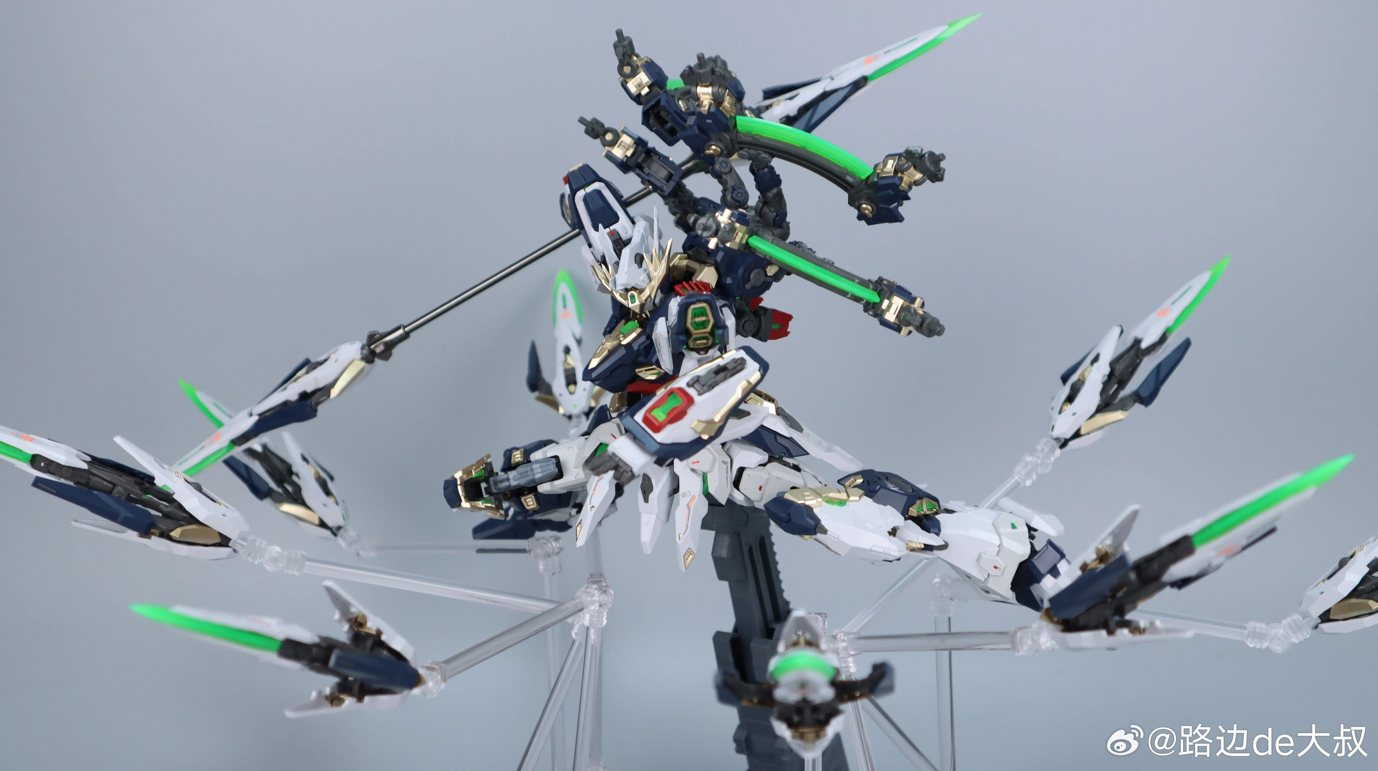 Wanxiangjubian Model 1/100 MG Tactical Machine Apocalypse Model Kit - Image 9