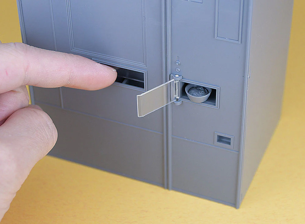 Hasegawa 1/12 Nostalgic Vending Machine Udon Soba - Image 6