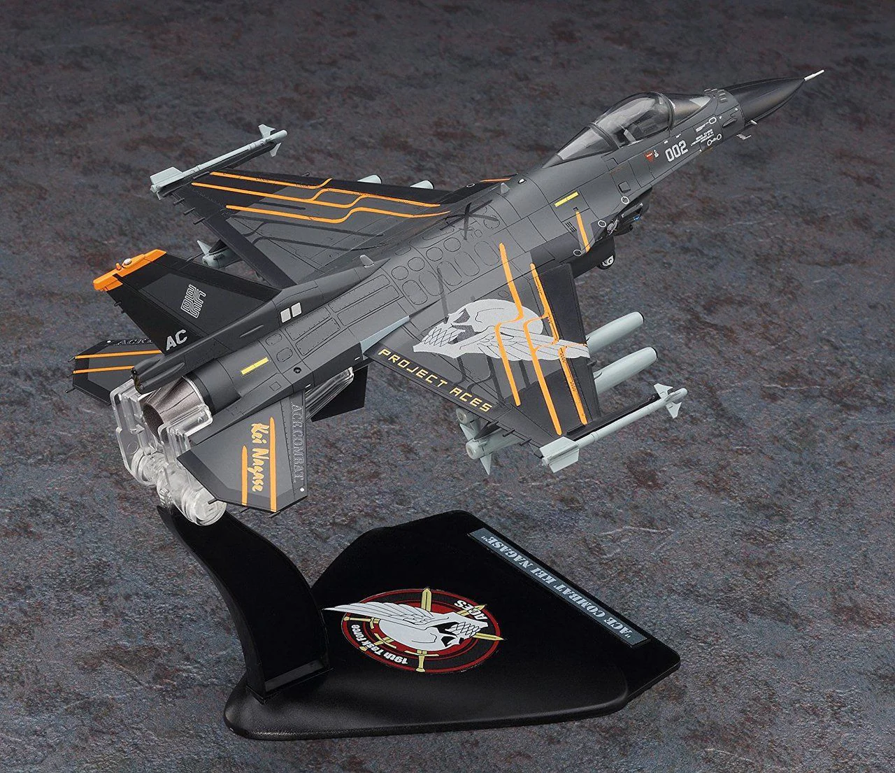 Hasegawa 1/72 F-2A ACE COMBAT Kei Nagase "19th Task Force" - Image 3