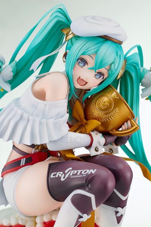 Hatsune Miku GT Project Racing Miku 2023 (15th Anniversary Ver.) 1/6 Scale Figure - Image 8