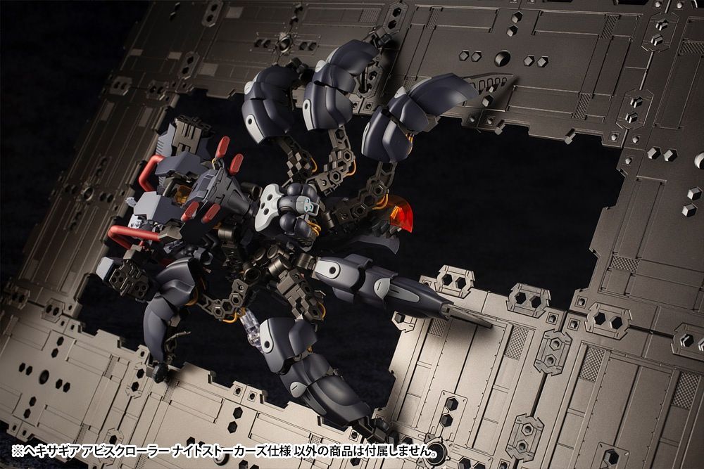 Hexa Gear Abysscrawler (Night Stalkers Ver.) 1/24 Scale Model Kit (Reissue) - Image 15