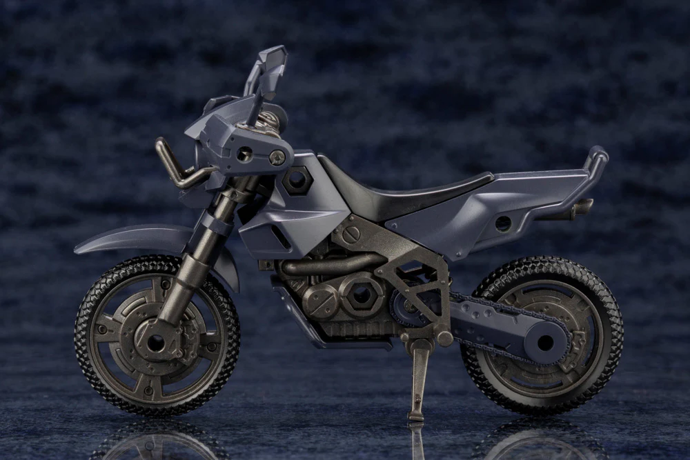 Hexa Gear Alternative Cross Raider (Night Stalkers Ver.) 1/24 Scale Model Kit - Image 2