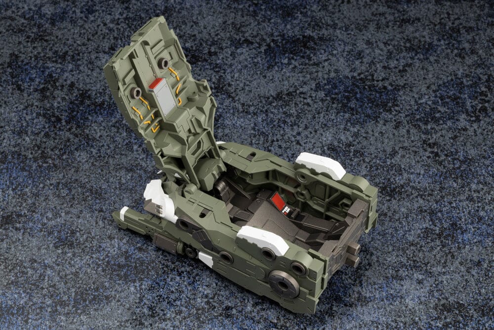 Hexa Gear Booster Pack 007 Cockpit 1/24 Scale Model Kit - Image 4