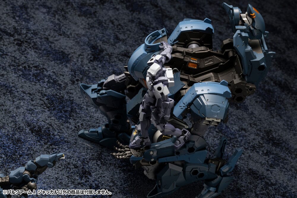 Hexa Gear Bulkarm Lambda Jackal 1/24 Scale Model Kit - Image 15