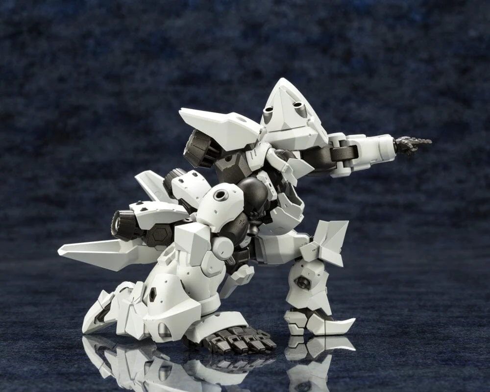 Hexa Gear Governor Heavy Armor Type: Rook 1/24 Scale Model Kit (Reissue) - Image 6