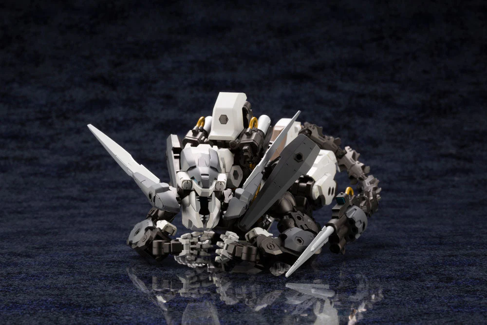 Hexa Gear L.O.Z. (Lord of Zoatex) 1/24 Scale Model Kit - Image 15