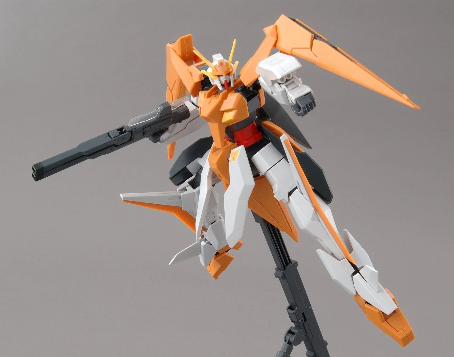 HG 1/100 #15 Arios Gundam - Image 3