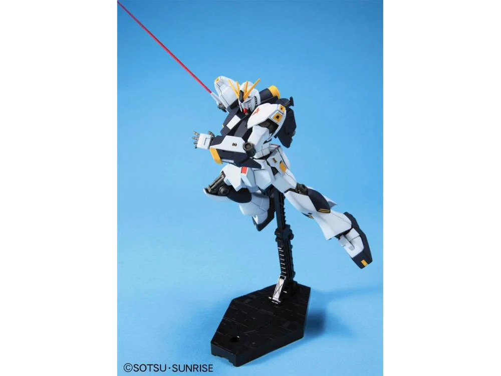 HGUC 1/144 #86 RX-93 Nu Gundam - Image 9