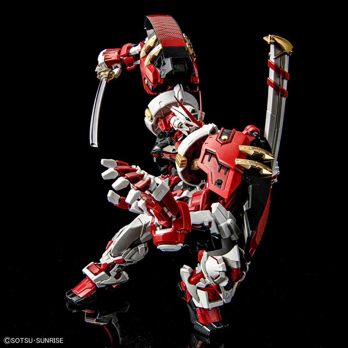 Hi-Resolution 1/100 Gundam Astray Red Frame Powered Red - Image 6
