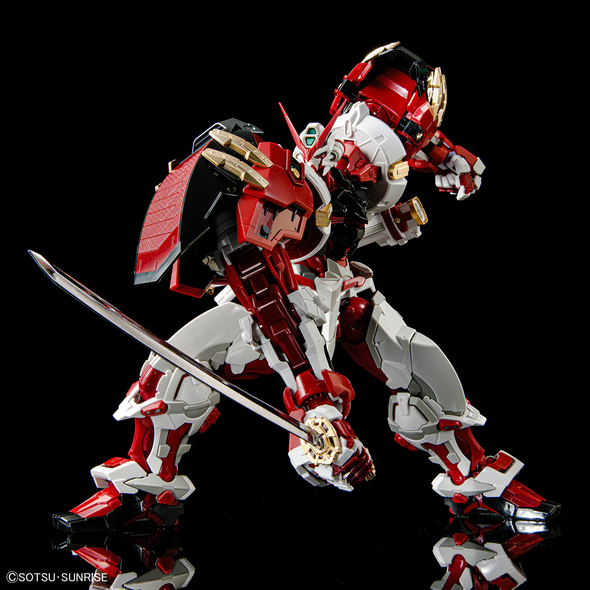 Hi-Resolution 1/100 Gundam Astray Red Frame Powered Red - Image 7