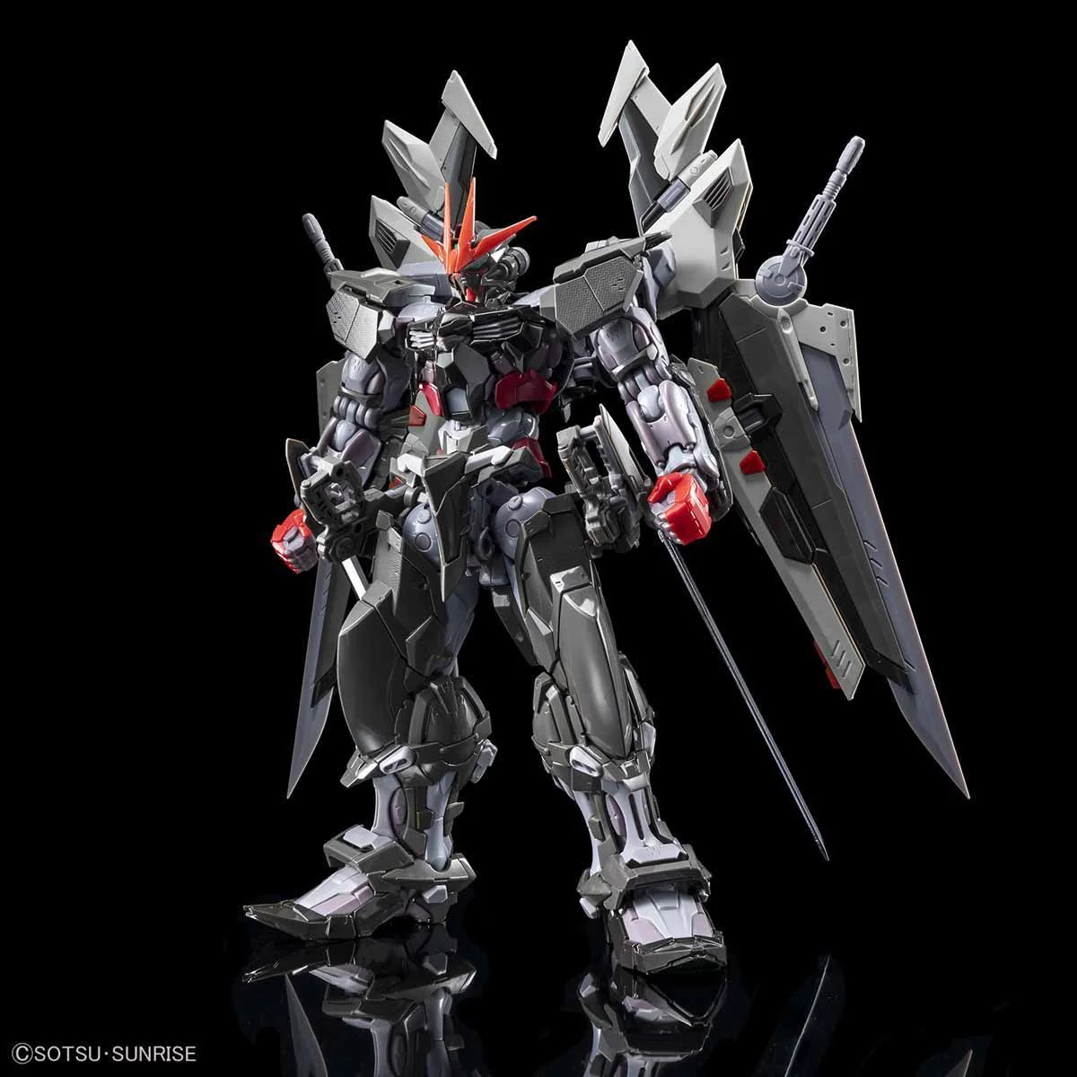 HiRM 1/100 Gundam Astray Noir - Image 3
