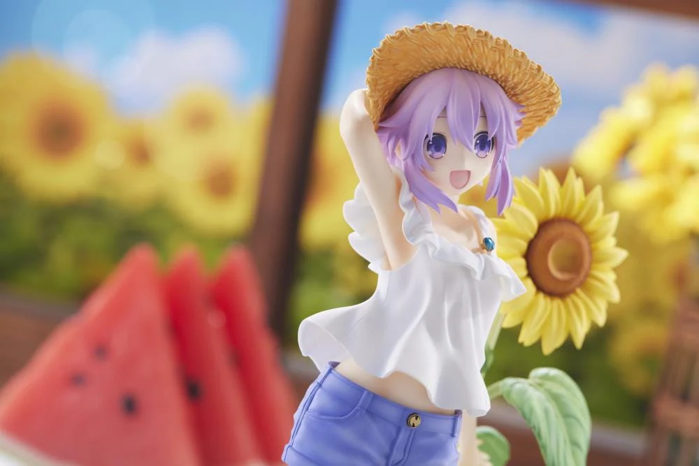 Hyperdimension Neptunia Neptune (Summer Vacation Ver.) 1/7 Scale Limited Edition Figure - Image 6