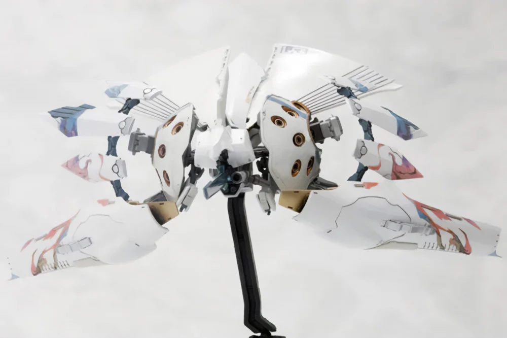 Ikaruga Ginkei 1/144 Scale Model Kit - Image 7
