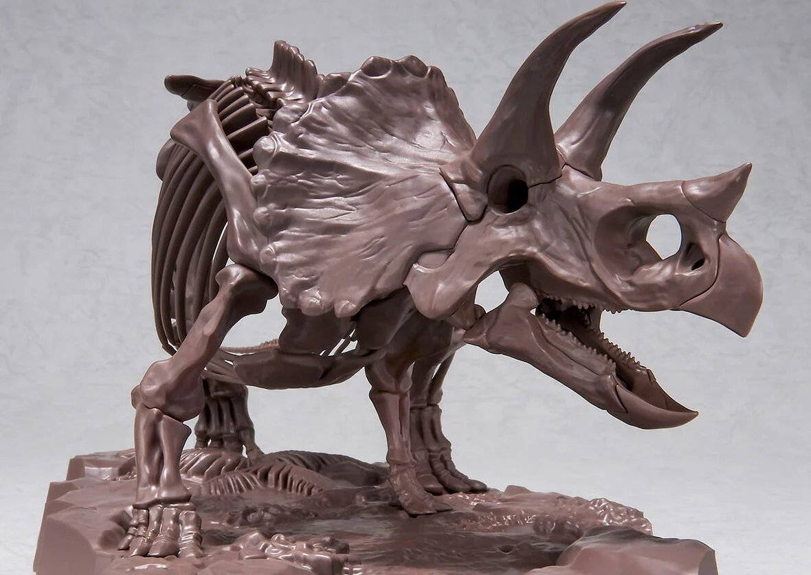 Imaginary Skeleton Triceratops 1/32 Scale