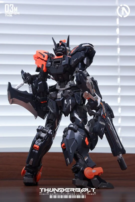 Infinity Nova THB-03M Thunder-Speed Manta Ray 1/100 Scale Plastic Model - Image 3