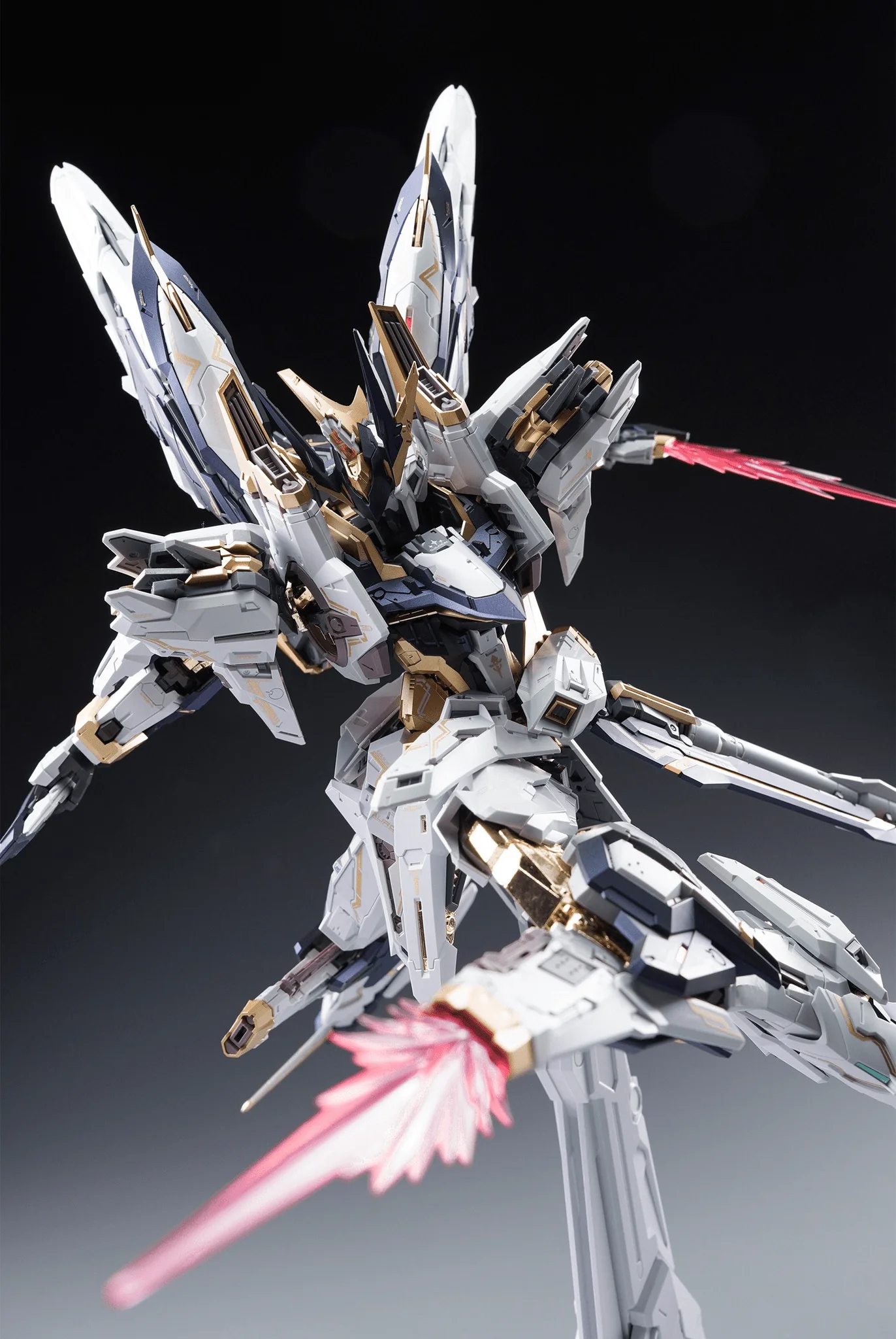 Infinity Nova Aurora 1/100 Scale Model Kit - Image 21