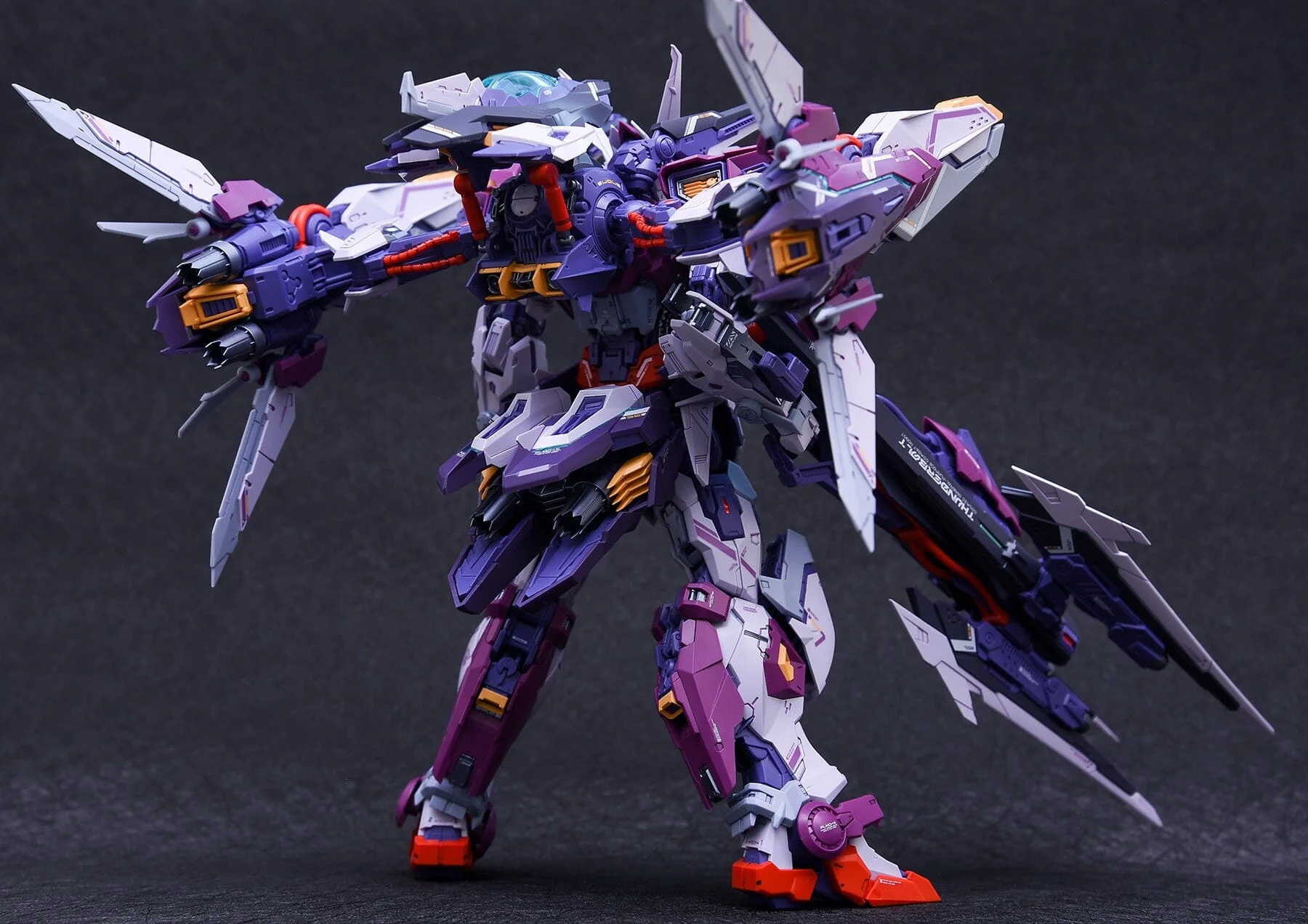 Infinity Nova THB-02A Thunderbolt 1/100 Scale Model Kit - Image 12