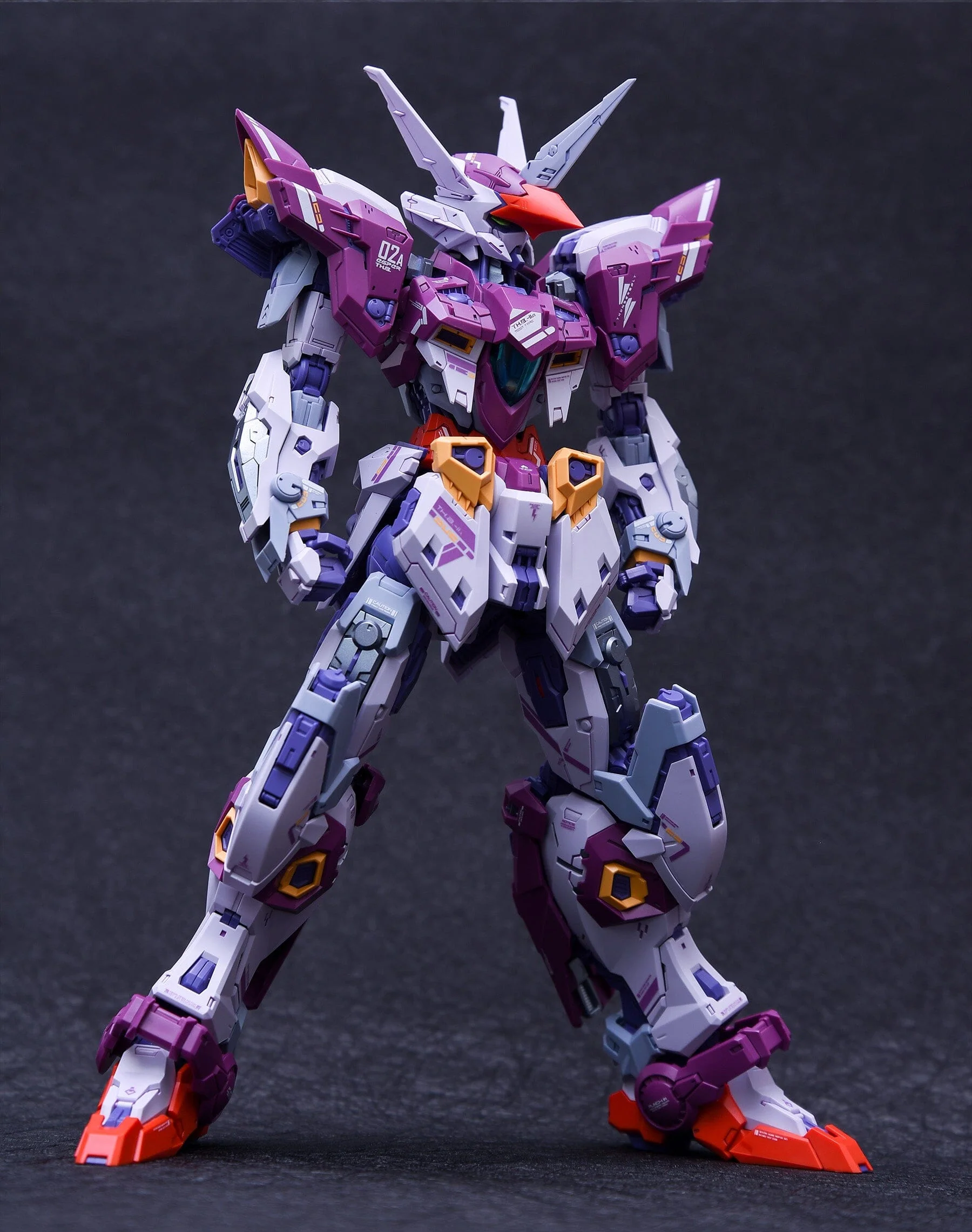 Infinity Nova THB-02A Thunderbolt 1/100 Scale Model Kit - Image 3