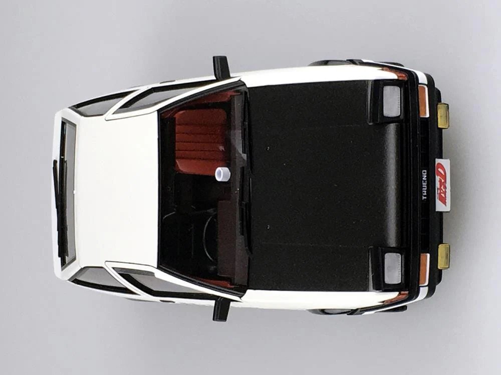 Initial D Takumi Fujiwara's AE86 Toyota Trueno (Project D Ver.) 1/24 Scale Model Kit - Image 10