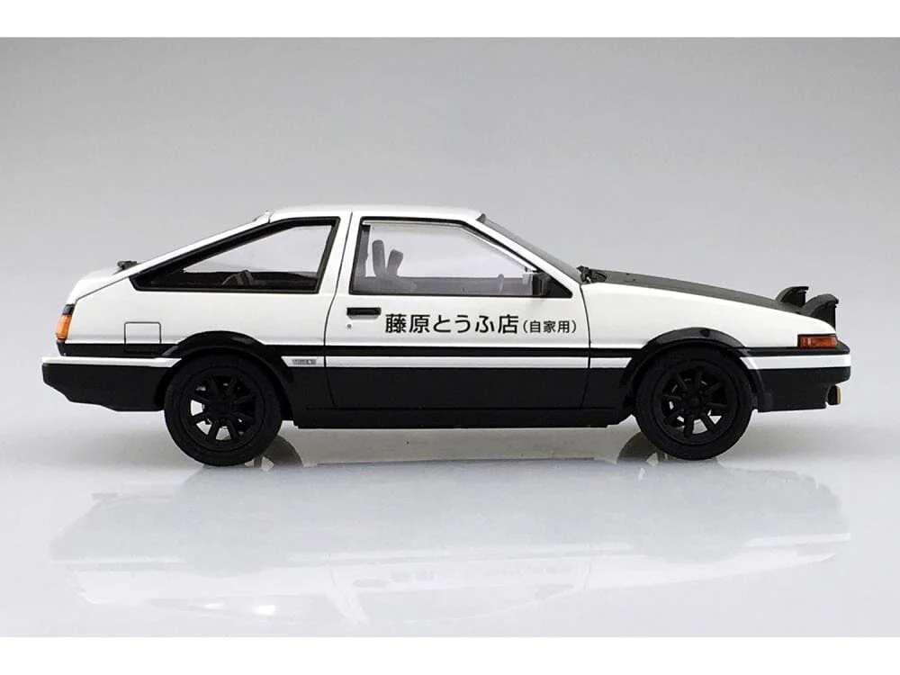 Initial D Takumi Fujiwara's AE86 Toyota Trueno (Project D Ver.) 1/24 Scale Model Kit - Image 5