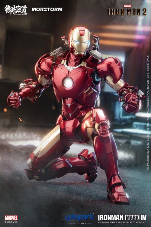 Iron Man 2 Iron Man Mark 4/6 Deluxe 1/9 Scale Model Kit - Image 31